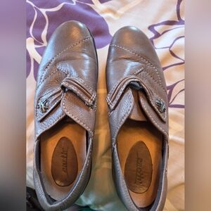Earth Brown 9 Leather Slip-On Shoes